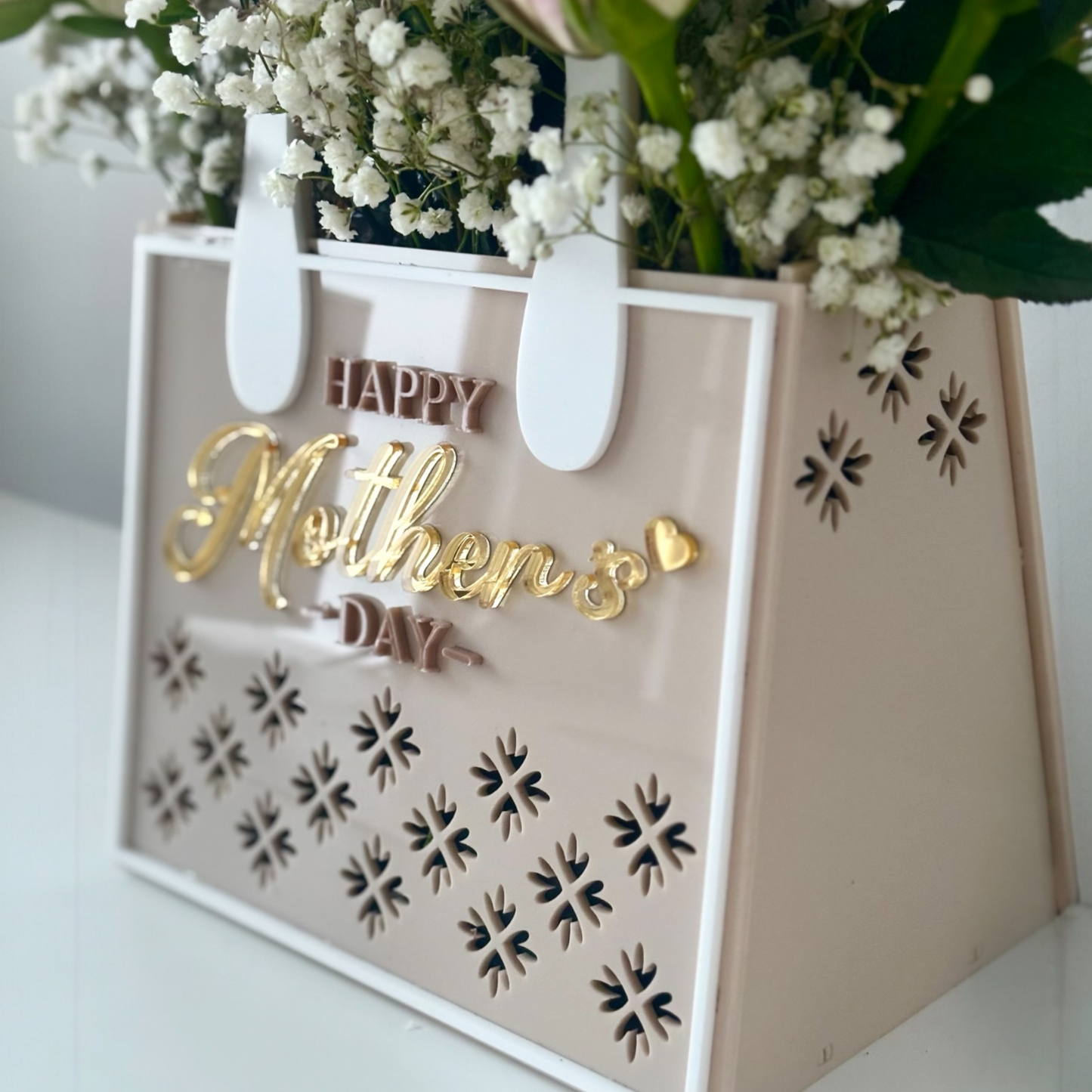 Happy Mothers Day Gift Bag for florals and blooms.